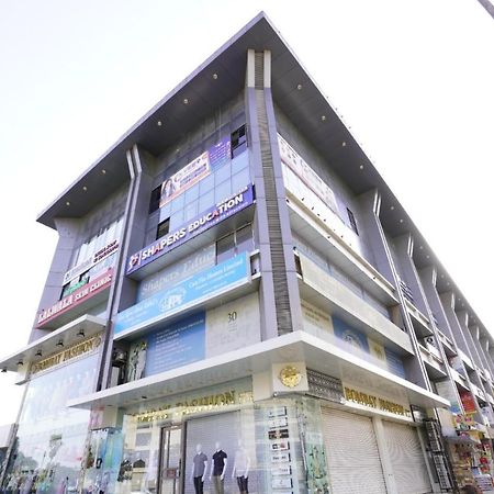 Hotel Nova Rooms Atlanta Shopping سورات المظهر الخارجي الصورة