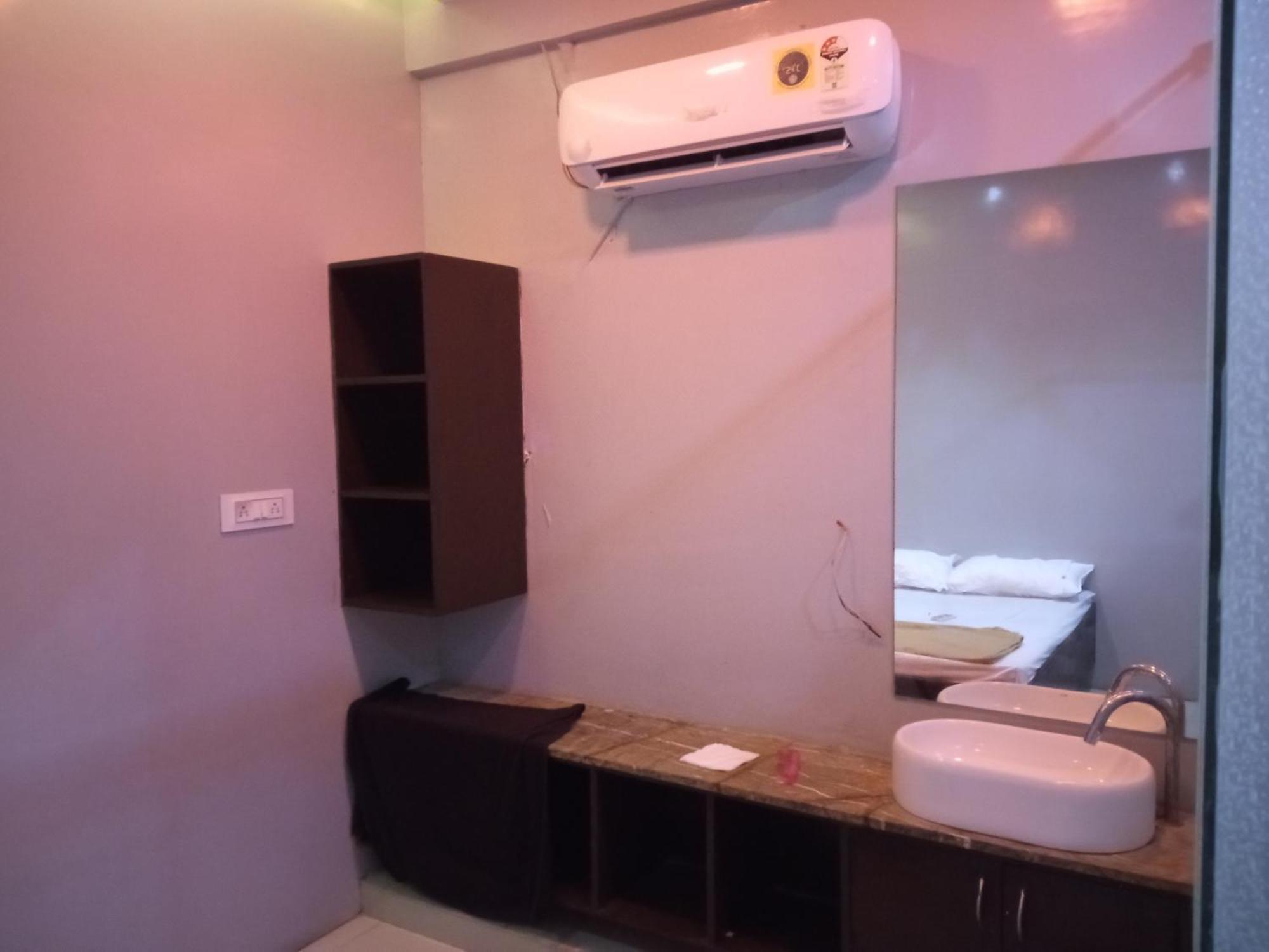 Hotel Nova Rooms Atlanta Shopping سورات المظهر الخارجي الصورة